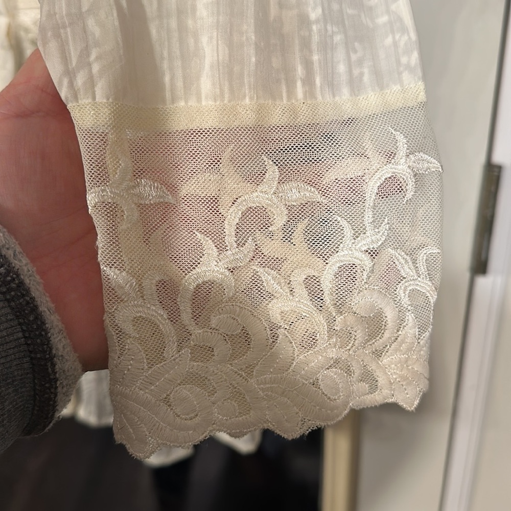 Shirt - Picture 5 of 5